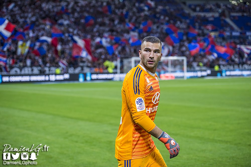 DamienLGphoto's tweet photo. 📷

📍@GroupamaStadium
🏆@Ligue1Conforama
⚽️@OL 2-0 @RCSA

Anthony LOPES de retour dans les cages de l'Olympique Lyonnais

#TeamOL #Lyon #OLRCSA

🇫🇷 https://t.co/FSDI32IQUe