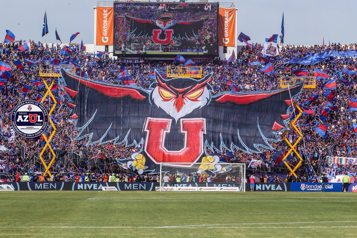 danipoblete7's tweet photo. Cuando lo ves por Aliexpress / Cuando te llega a la casa.
Podrán imitarnos, pero, jamás igualarnos. #Llenansolocontranosotros 🤘🏽🔵🔴🦉 https://t.co/MSXwMfp7Ym