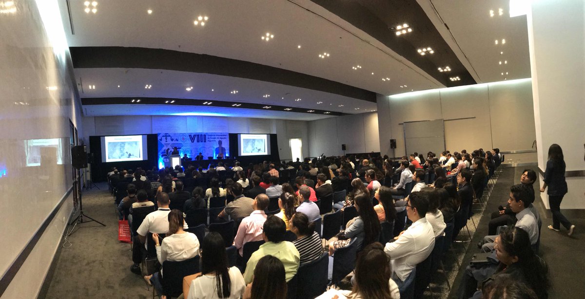 Abordaje laparoscópico.
Dr. Oscar Chapan Azuela