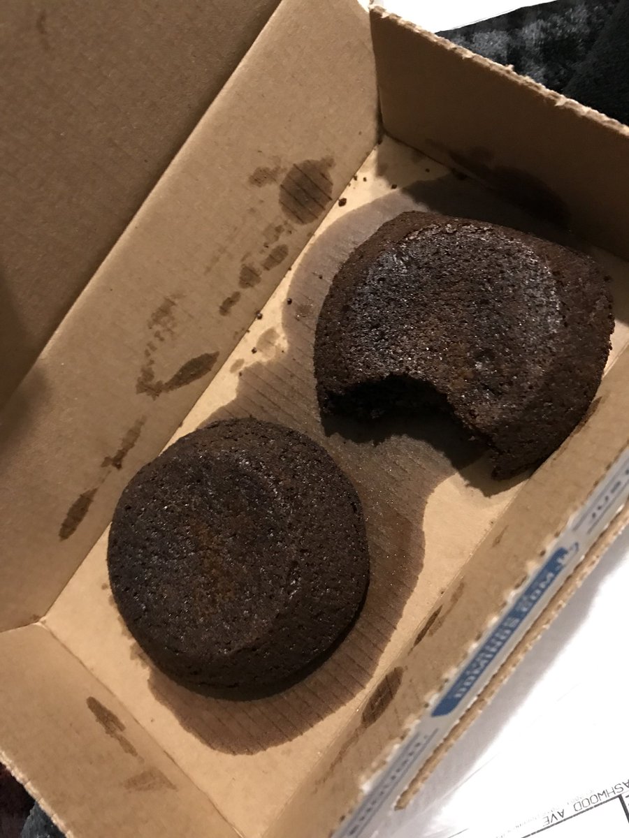 NoelPeek's tweet photo. @dominos this has to be a joke https://t.co/vJ5hui6Q3M