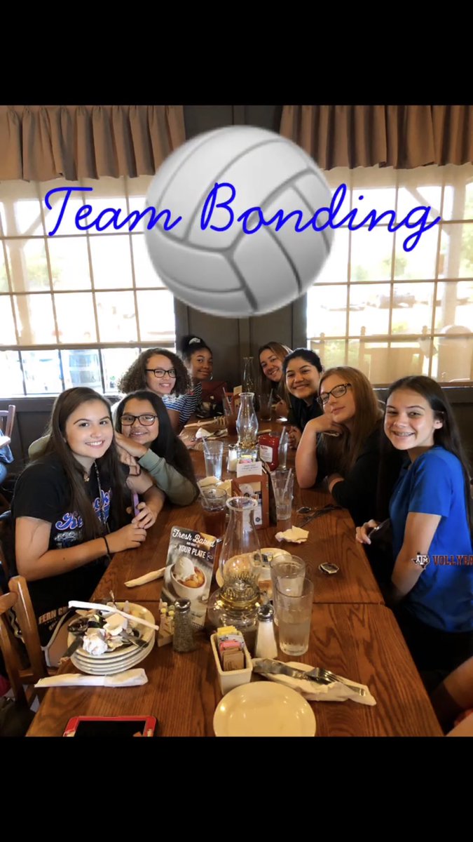 Laura7michelle's tweet photo. 💙💙💙💙 #KNOWmoore @mooremustangs https://t.co/NWxGWCiylk