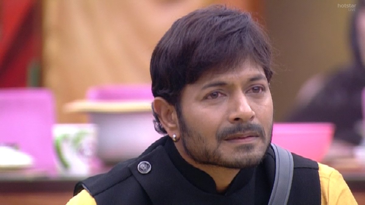 Call evariki??
Maa kaushal anna..
 kaushal expressions 😍  #emotionalmoments