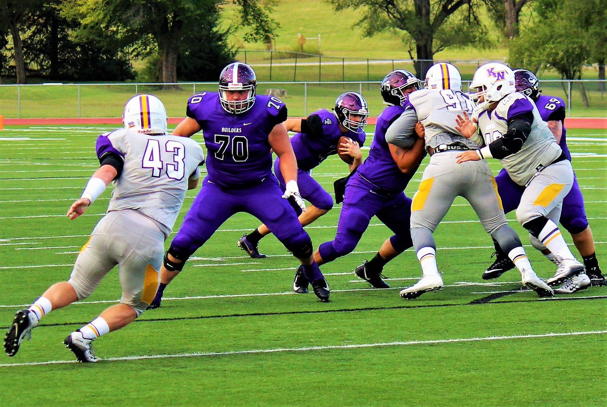 Pats_1990's tweet photo. Can't wait to see the @BuilderFootball Big Boyz opening holes and making cakes to lead the way today.... the #JINXISON... #BuilderFootball #18uildergang #18uilders #gobuilders #BuilderFootballFan #Brickbybrick https://t.co/G881Vba1Qg