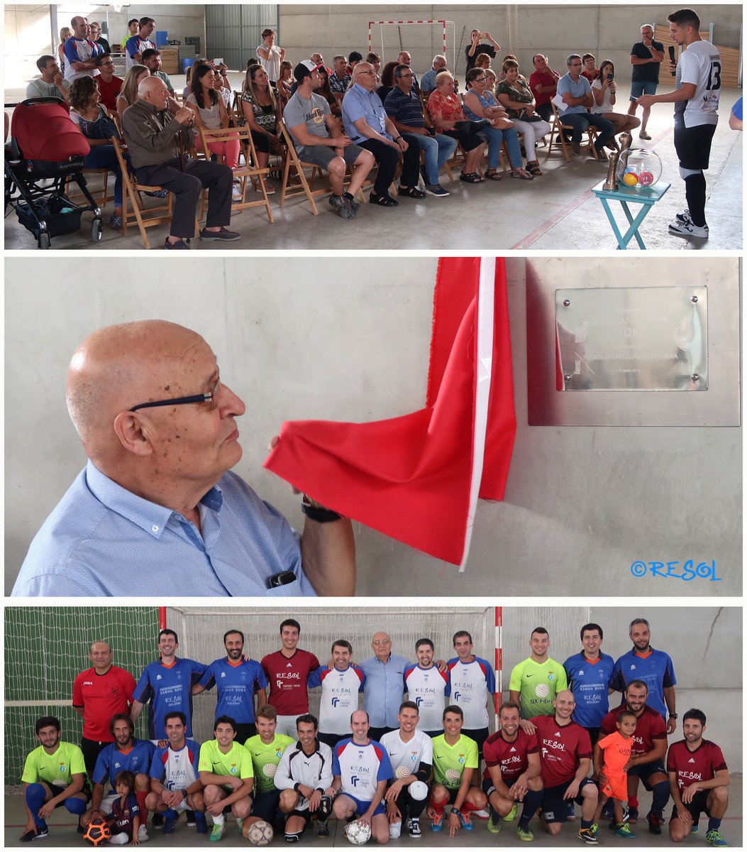 manojounou's tweet photo. Castellar de la Ribera, @fs_castellardelaribera reconeixent a Josep Canal "LLORT" per la seva tasca pel futbol sala del municipi i la comarca el dia que és dispute el II TORNEIG LLORT https://t.co/V4XVqMtb4p