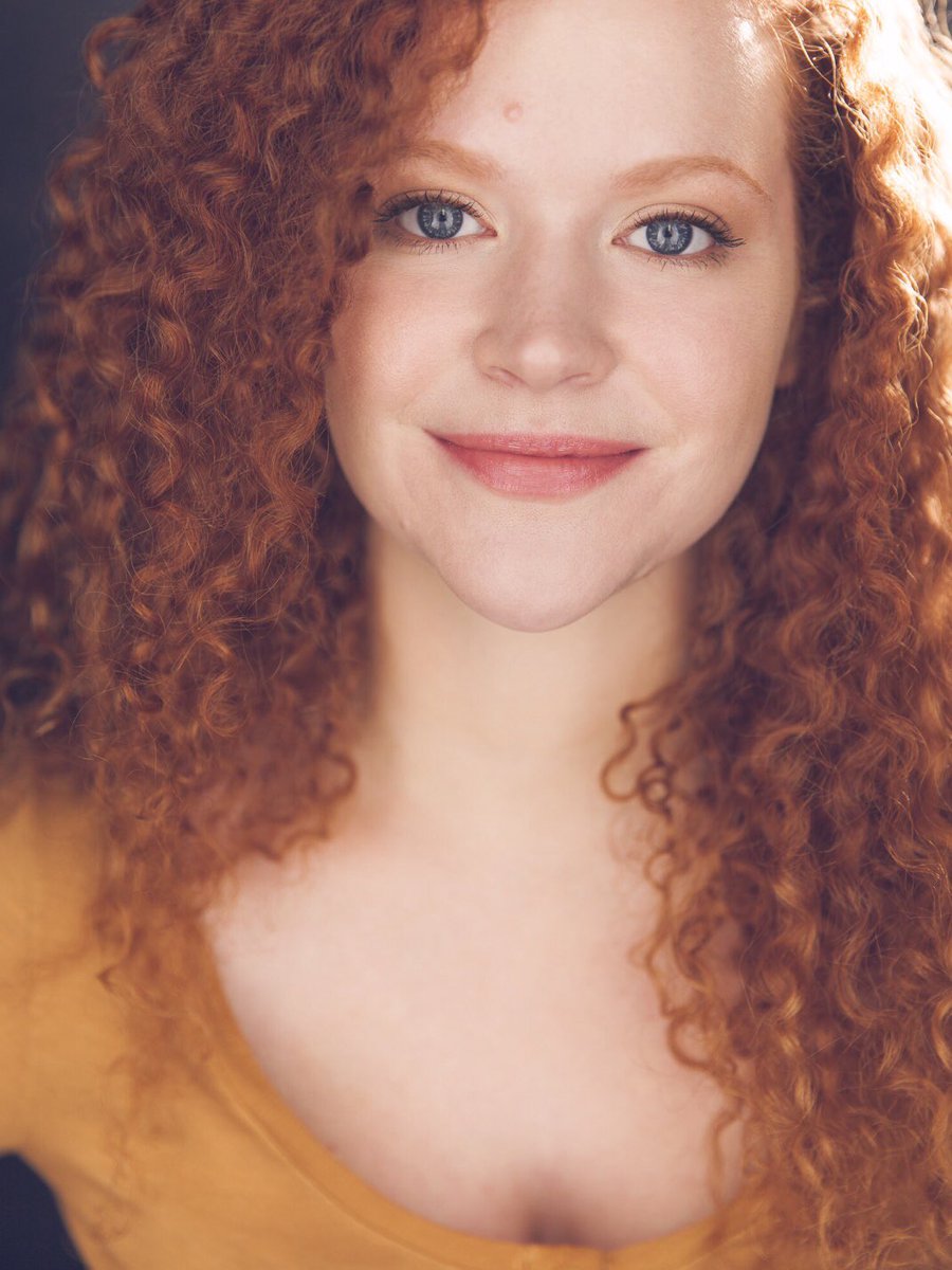 GingerApSociety's tweet photo. Today, we appreciate Mary Wiseman! #StarTrekDiscovery https://t.co/3NyNTevS9M