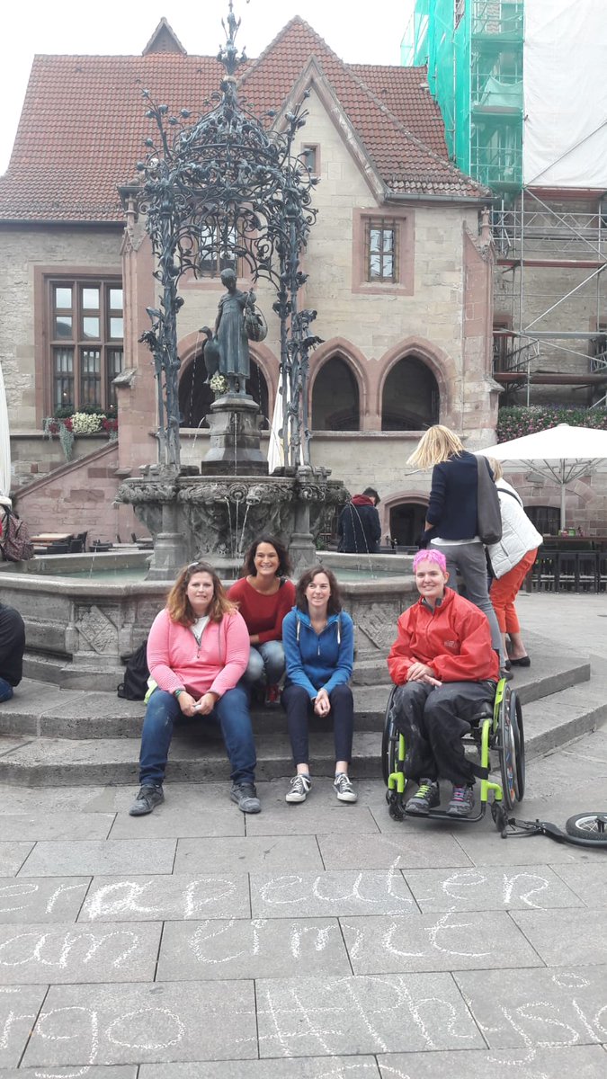 #Kreideaktion #therapeutenamlimit 
In Göttingen. Tolle Aktion. Tolle Mitstreiter