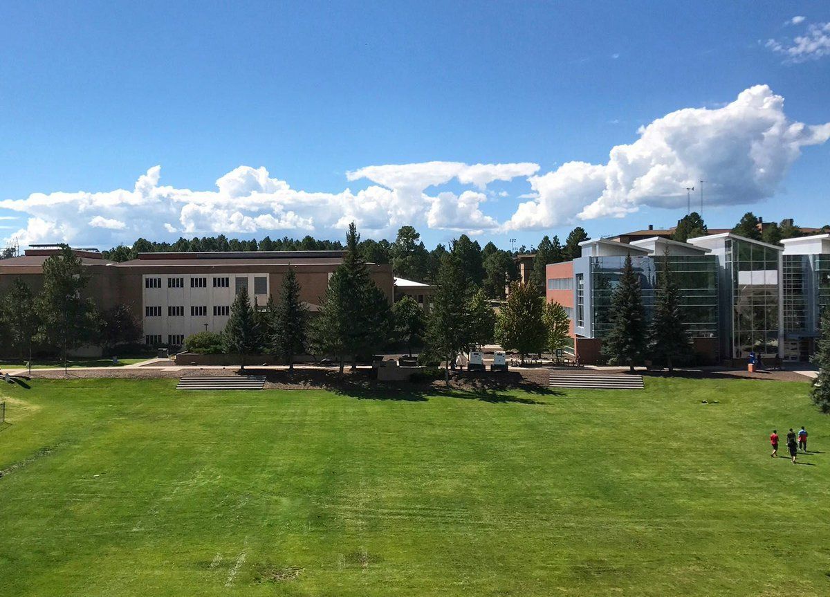 NAU's tweet photo. Tonight, we transform South Quad 👍#WelcomeWeekConcert https://t.co/U9sKxEwqBX
