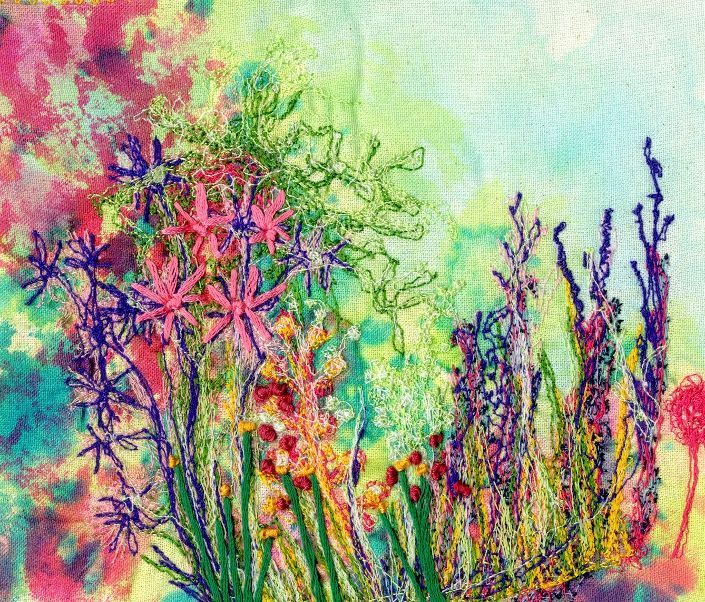 *Member Spotlight*

Caroline Mann works in #textiles and #mixed #media and more recently has returned to painting #wild and #garden #flowers in #water #colour.

Find out more here - buff.ly/2LWEps8