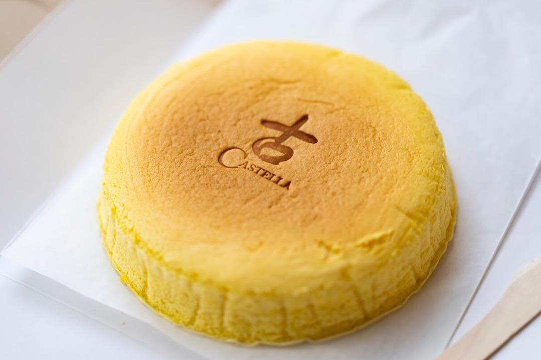 RobsonStreet's tweet photo. Try a taste of Japan at #CastellaCheesecake #onRobson, learn more about the cheesey delights here: https://t.co/xqhPbY4QBn
(Photo by: @eatwithmao) https://t.co/hV2gblnhV5