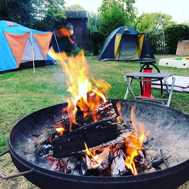 Erste Nacht im Zelt für Sohn 1 #fatherandson #camping #fire #bbq #stockbrot ift.tt/2o7RyRP