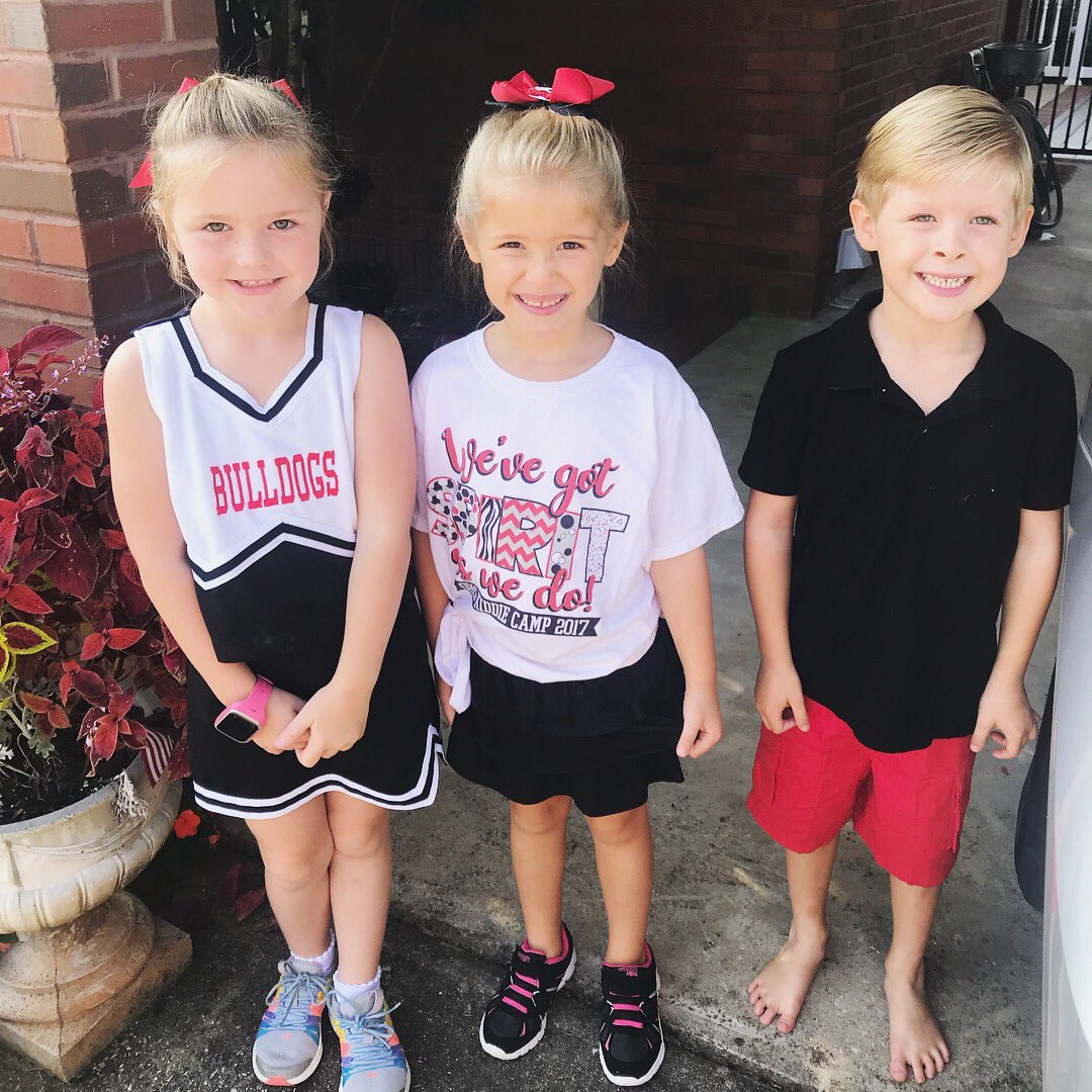 PhDTrophyWife's tweet image. I’m so very thankful this year’s cheer camp experience was polar opposite of last year. Thank you @lanelanders83 for all your hard work for a fun morning!! #sweetsavannahjames #futurecheerleader #brosupport #sweetfriends