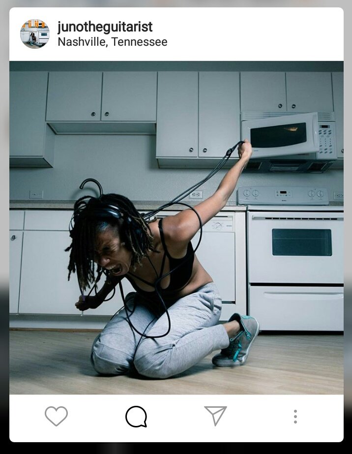 AshleeJunoFans's tweet photo. IM READY!!!! #HelpIsNotOnTheWay in SEPTEMBER ๐ @rockwithjuno You will break it! https://t.co/9K3Z9KPHJP