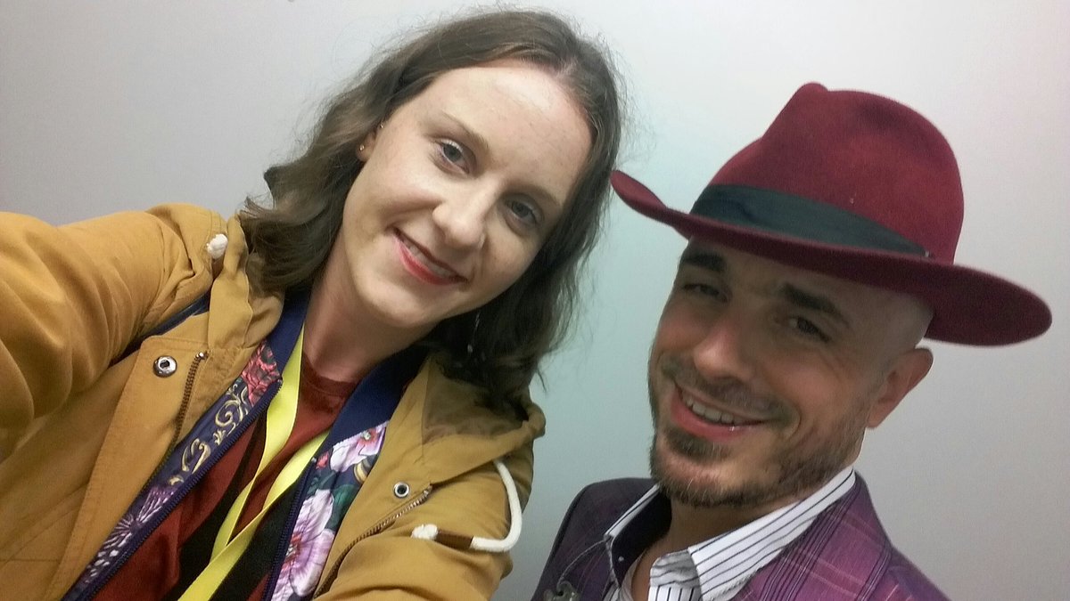 jo_bu1's tweet photo. Am Montag in der @suedostschweiz : Backstage mit Dodo - von seiner Ankunft bis zum Auftritt

#dodojud #reggae #backstage #diesuedostschweiz #soundofglarus https://t.co/UJB6IEoWYw