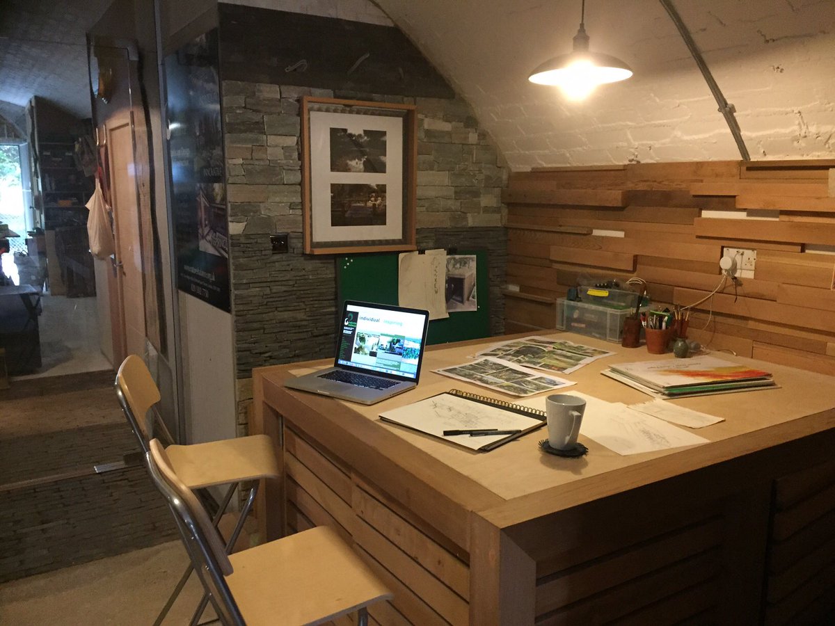 natures_balance's tweet photo. Kew Bridge design studio desk and workshop space for part rent. Short term or long. Off to NZ for a few months.All inclusive. 50m from the river and Kew Gardens next door. Beautiful sunsets. Email us with your business details and requirements and we will get back to you ASAP. https://t.co/VpNmFOYEPG