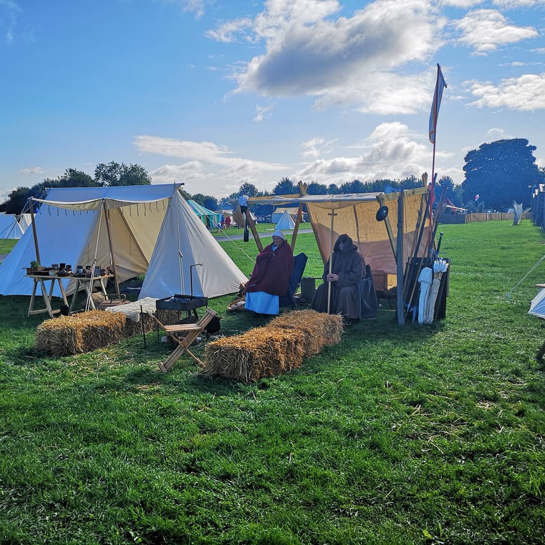 The order of the dragon is on campaign at Detling