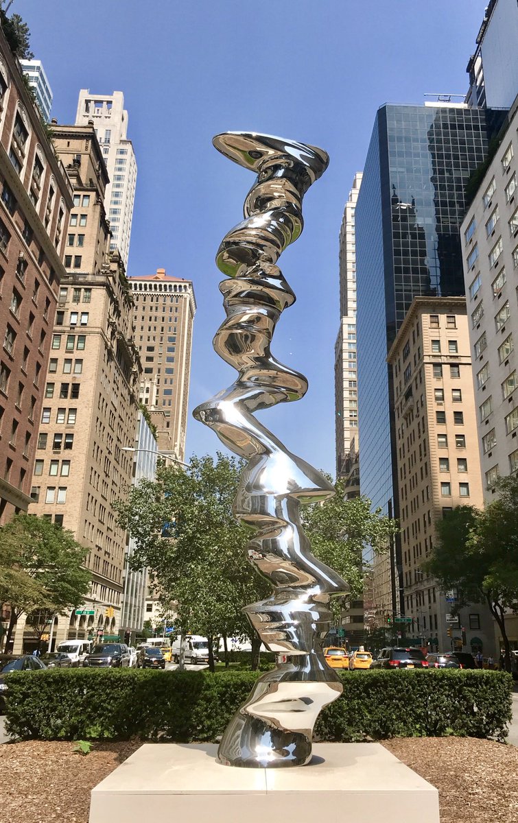 candiobrentz's tweet image. I have walked by this before however the #summersun reflected on the #sculpture &amp;amp; its #shininess struck me! I love #artintheparks ! Elliptical Column by #TonyCragg on #ParkAvenuen #seeyourcity #Manhattan