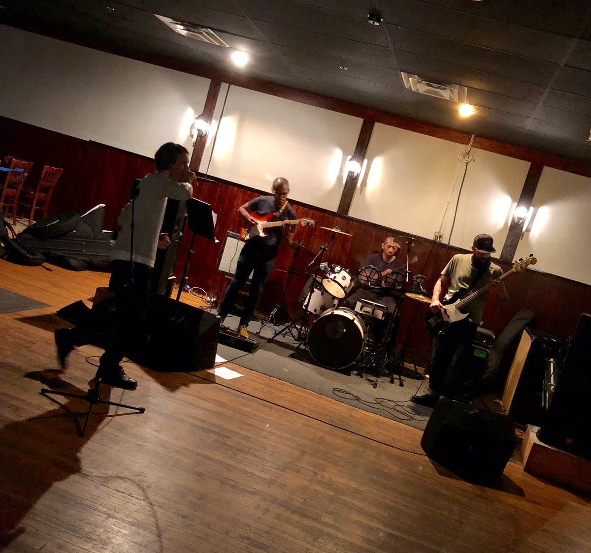 We're either shredding at (a) @PAS_LOUNGE, (b) on a hillside or (c) on a cruise ship that has taken a quick turn.