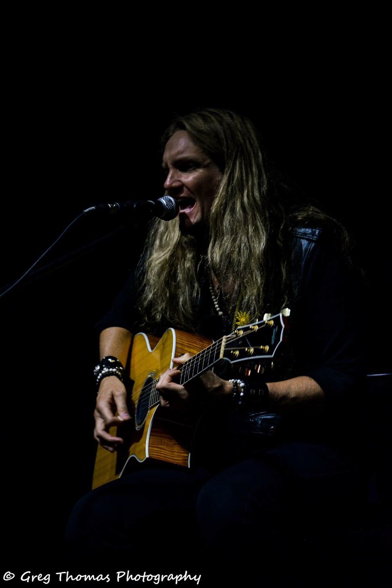 marieboscia's tweet photo. #DavenPort,IA get Ready for some #BeautifulAcoustics and some serious "wankage"!w @JoelHoekstra13 & @BGibbsmusic ๐ฌโ๏ธ๐๐ธ๐ธ https://t.co/DFAFCFQevw