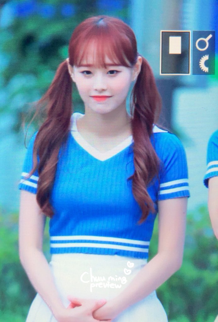 S2_Chuu_ming's tweet photo. 180826 미니팬미팅 preview

👧

#이달의소녀 #LOONA #츄 #Chuu #김지우 https://t.co/9Q3XaHjXh9