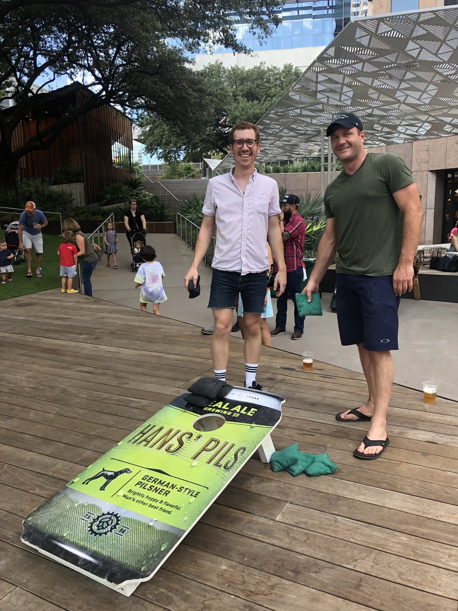 RealAleAustin's tweet image. Fancy yourself a Corn Hole champion?! Come test your skills at @faregroundatx at their “End of Summer” party’s in the garden... even if you suck at Corn Hole, everyone wins in Real Ale Plinko! Come hang, rolling til 8:30pm.