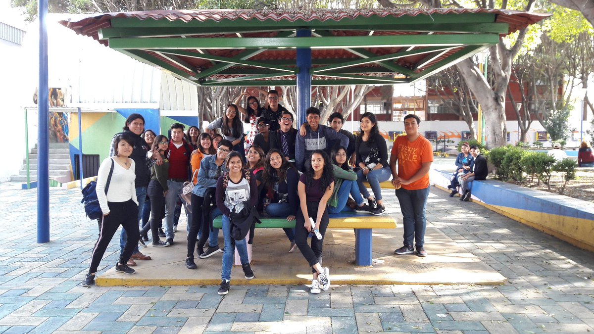 EloyRodrguez6's tweet photo. Preparandonos para el proceso de inscripción y reinscripción 2018-2019 a @P_Prepa_Si en @iztajoven https://t.co/CN2v7aSVka