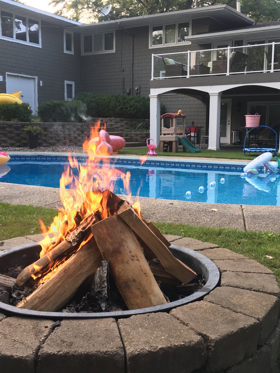 BullBearRover's tweet image. #FixAProblemIn4Words wanna have A bonfire?