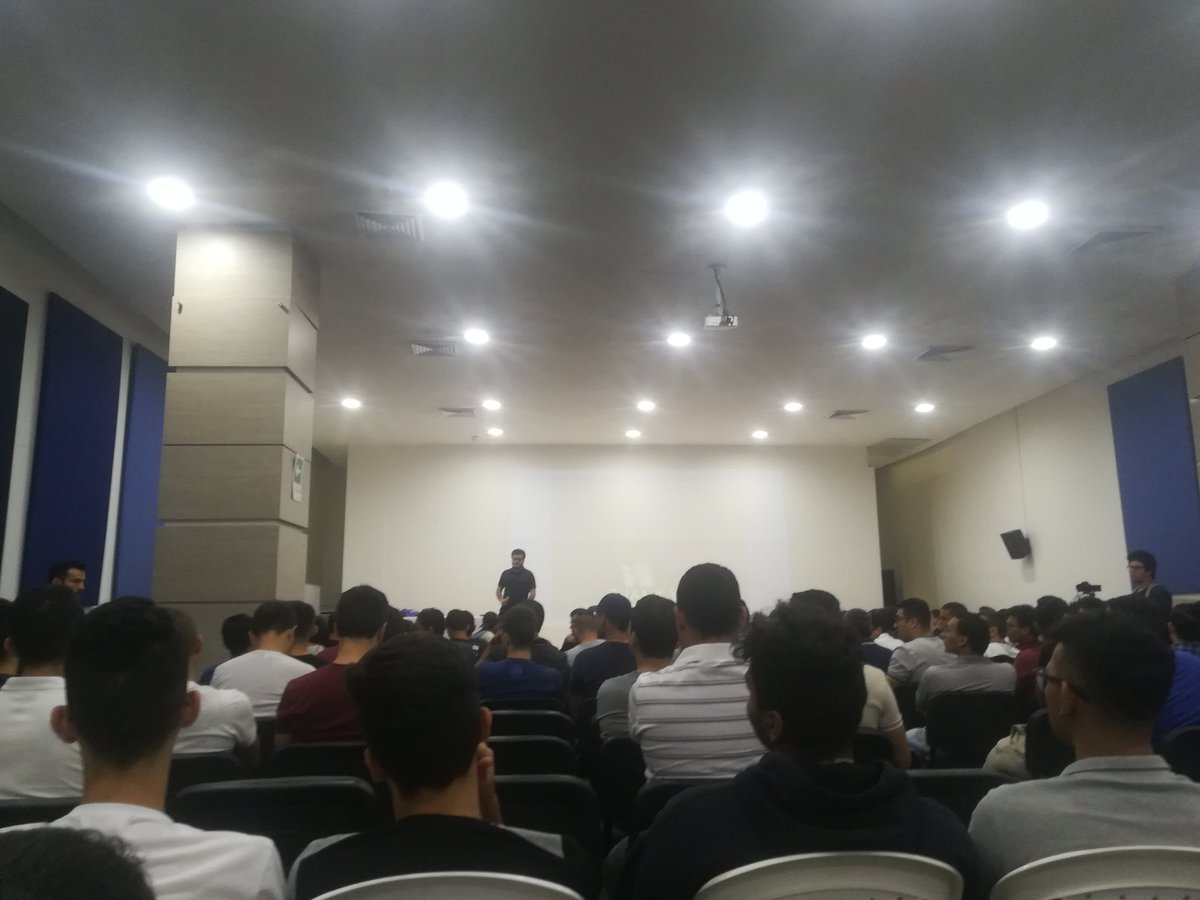 djosemartine's tweet image. Learning about progressive web apps at #AngularMedellin