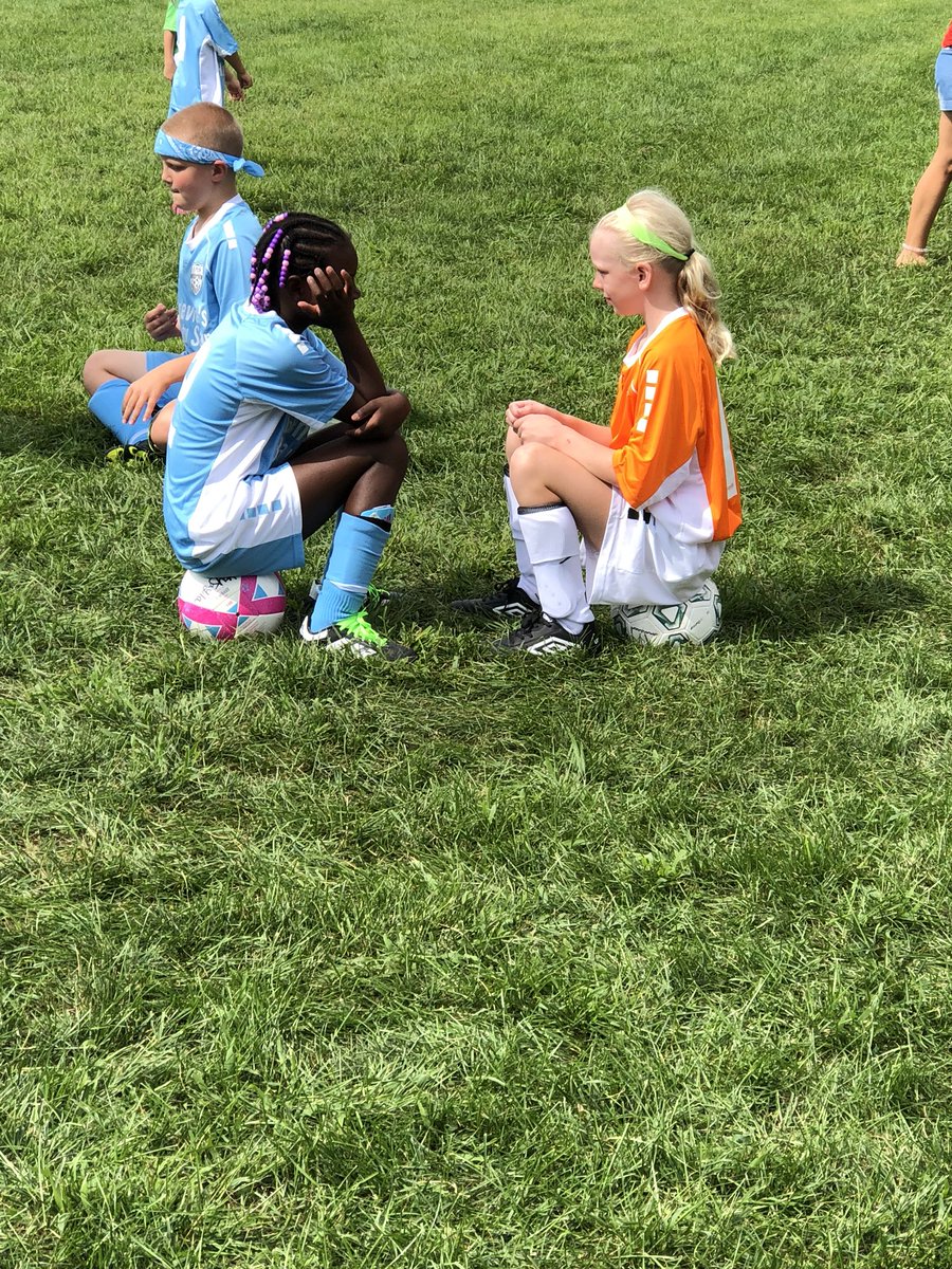 EplwSoccer's tweet photo. Opening Day 2018 is in the books!! ⚽️🙌🏻 #eplwsoccer #soccer https://t.co/3xtKgoIDhf