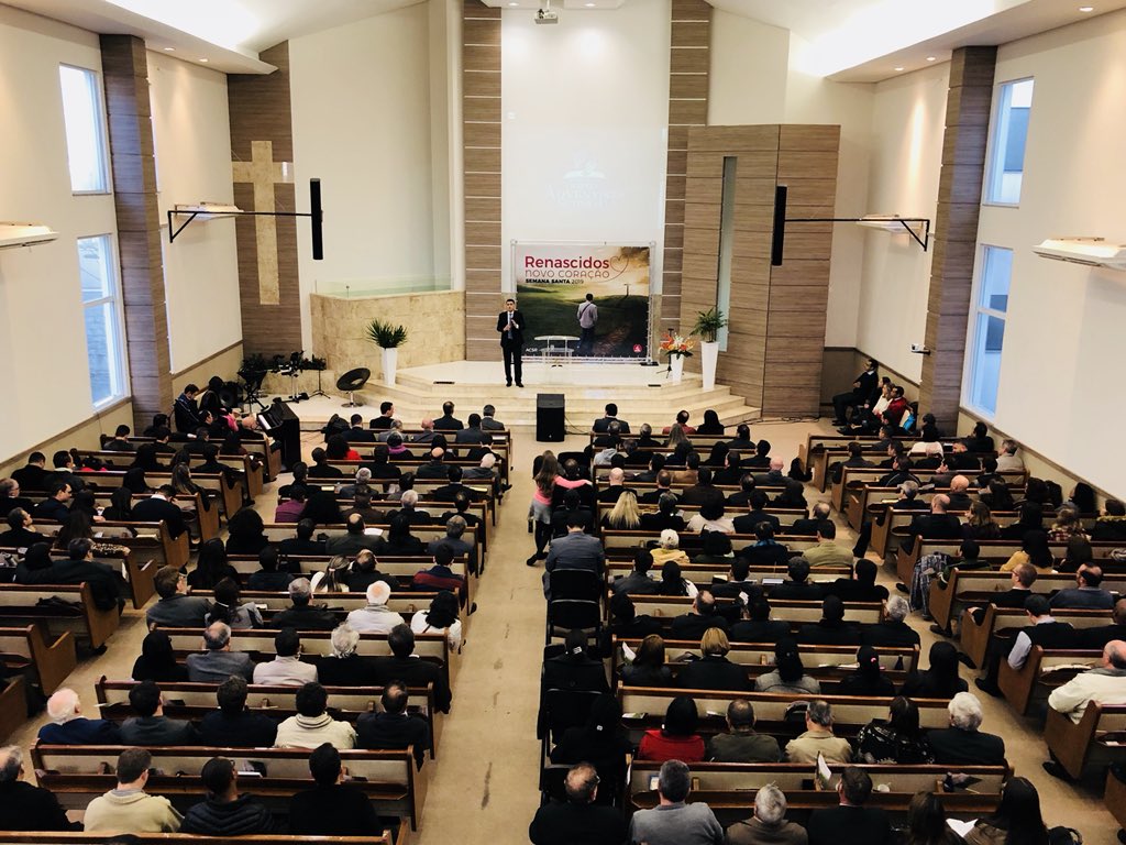 Orações e planejamentos para a Semana Santa 2019 que acontecerá de maneira diferente em Porto Alegre e região metropolitana. 
O tema será Renascidos, novo coração. As ações na grande POA envolverá as 3 sedes administrativas <a href="/ASRnoticias/">Adventistas ASR</a> <a href="/_ACSR/">Adventistas Centro do Rio Grande do Sul</a> <a href="/adventistasnsr/">Adventistas Norte Sul-Rio-Grandense</a> <a href="/AdventistasSul/">Adventistas Sul</a>
