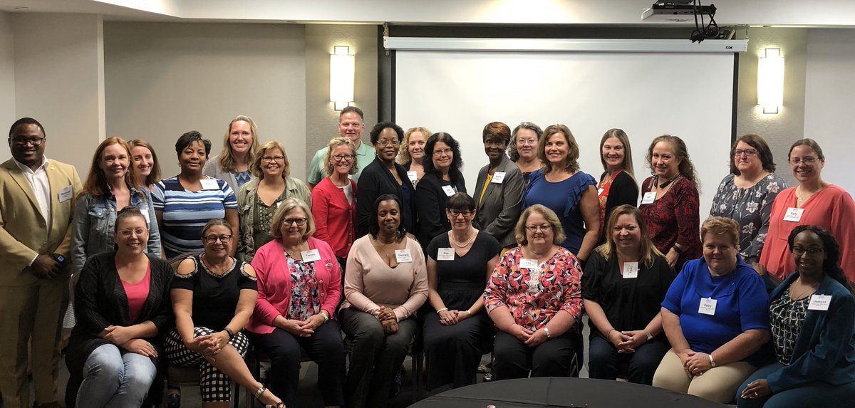 Florida_HIMA's tweet photo. Your FHIMA 2018 Leadership is trained and ready to take on another amazing year! #smoothsailingahead https://t.co/MSNBk370Rf
