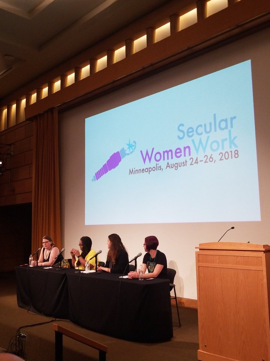 LaurenPants's tweet image. Learning more about organizing groups! #SWWork