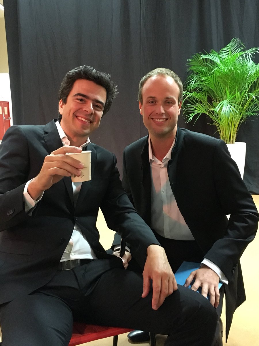 ch_OrchParis's tweet photo. Un grand bravo à nos 2 solistes #LeCenturion #FPineau et #Polydorus #CGutton @ch_OrchParis excellents ce soir 😉👍😘👏👏👏👏 @FestivalBerlioz @OrchestreOCNA #EnfanceduChrist #Berlioz https://t.co/RVKO11xjqy