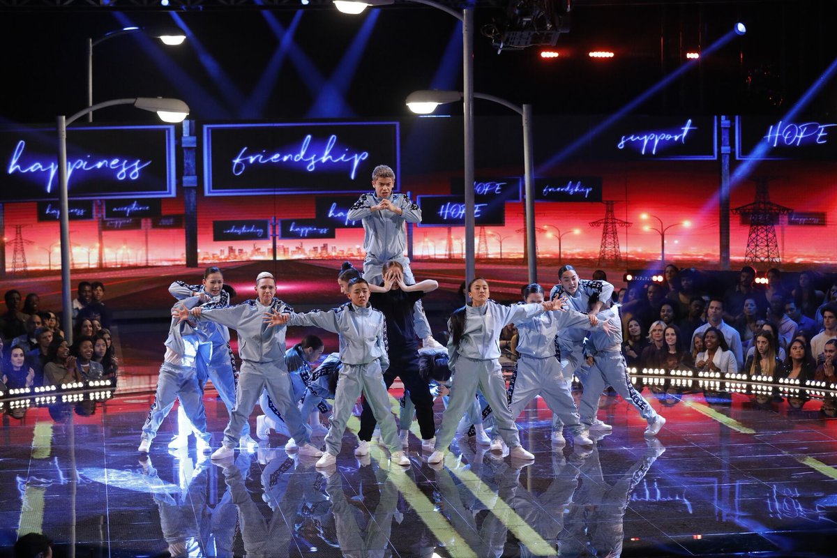 worldofdance's tweet photo. @inthelab247 showed us the healing power of dance and togetherness with their emotional, powerful, and loving performance on @nbcworldofdance
#thisiswod #worldofdance #nbcworldofdance #inthelab247 https://t.co/VBsdpx4jIa
