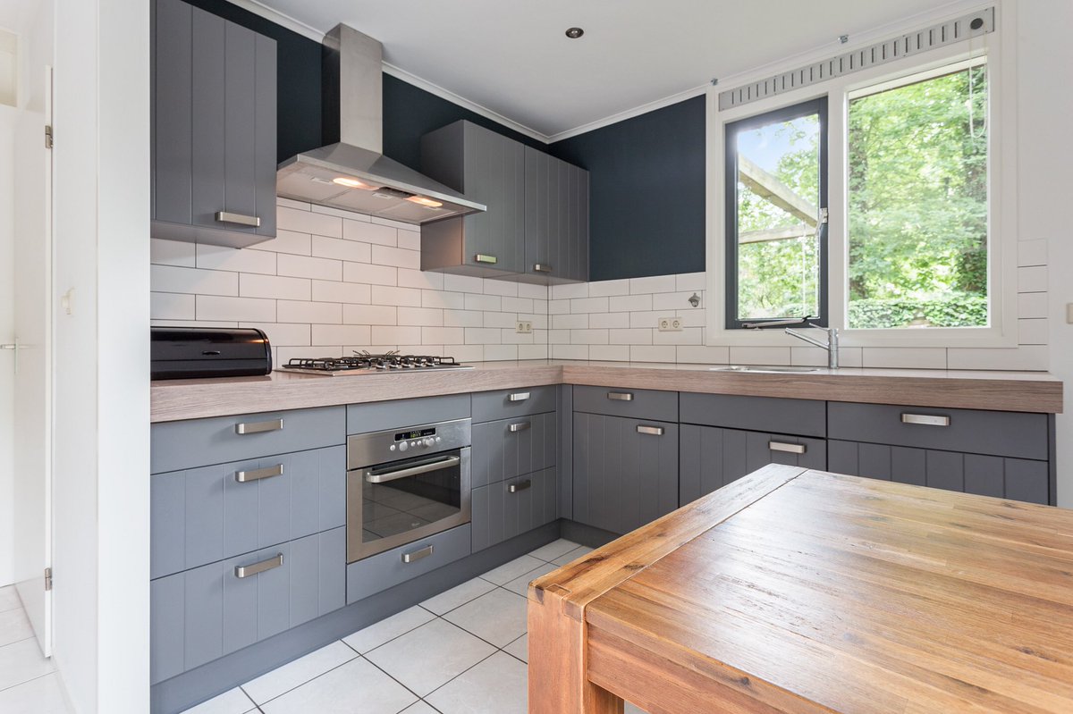 ConstansLeander's tweet image. Vakantiehuis te koop #otterlo #veluwe #lorkenbos funda.nl/recreatie/otte…