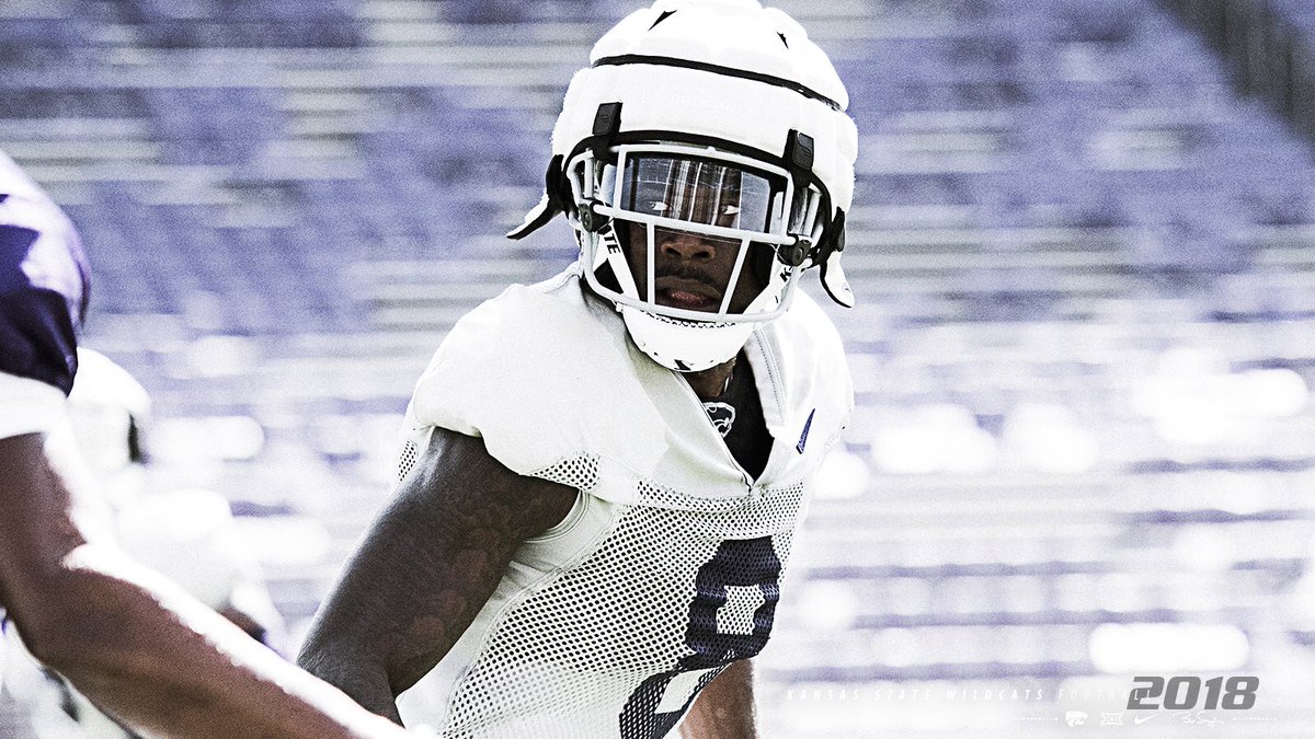 KStateFB's tweet photo. Ready.

One week | #KStateFB https://t.co/OTFXfblN9n