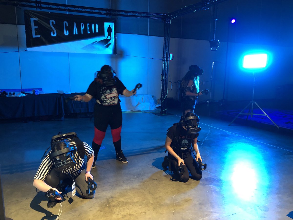EscapeVRGames's tweet image. Get down and dirty at the best VR experience you’ll ever have at Scare LA!

#escapevr #escapevrgames #scarela