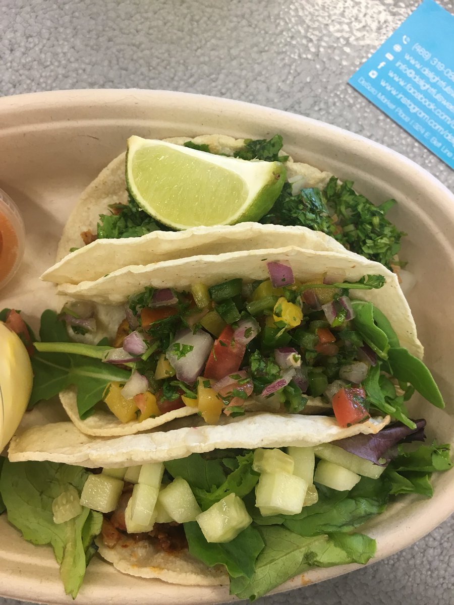 Torres1Brittany's tweet photo. Also at the DeSoto Marketplace is #peaceloveeatz a vegan restaurant serving up amazingly delicious fresh and clean food. The taco trio was awesome! You have to try it! #DeSotoMarketplace https://t.co/x7Rf4W2fSL