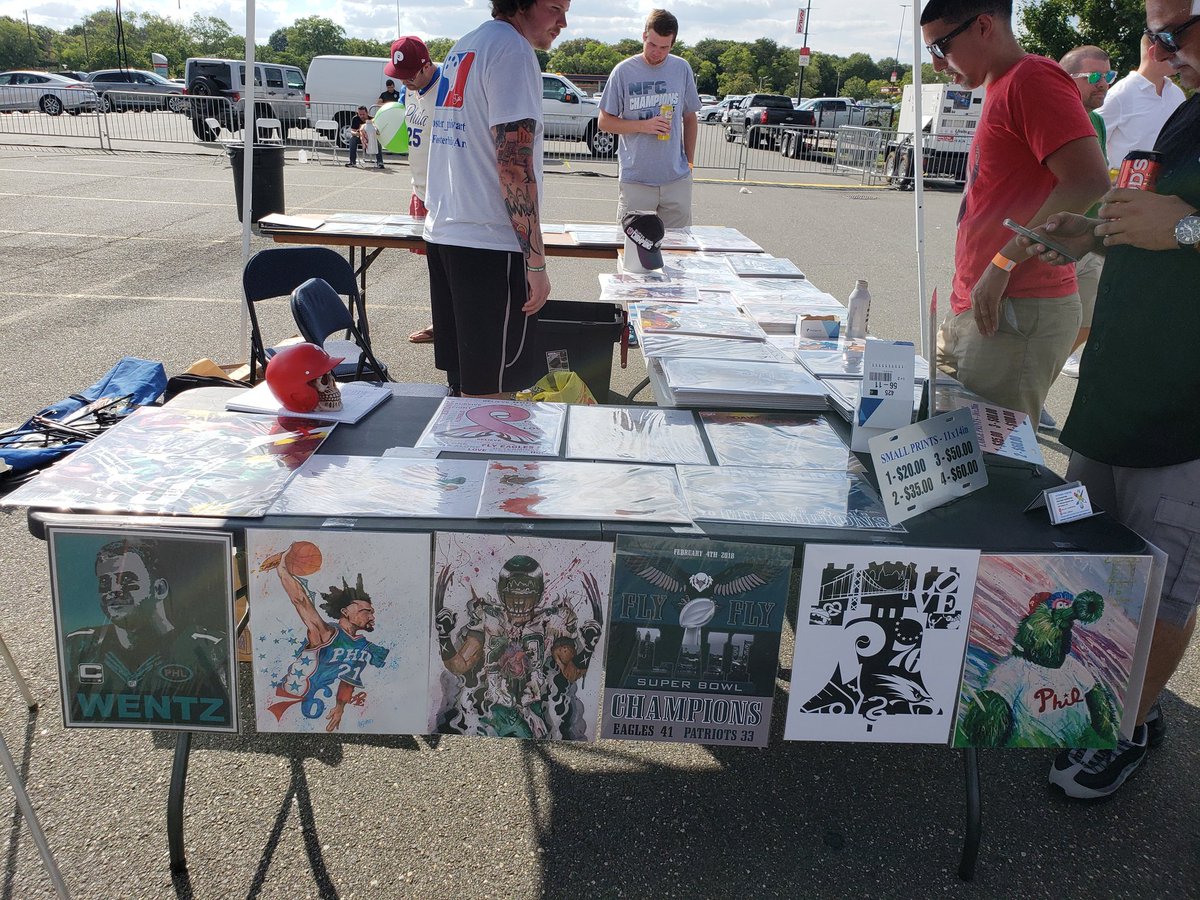 juneybug1978's tweet image. #975fanfest #LondonContest