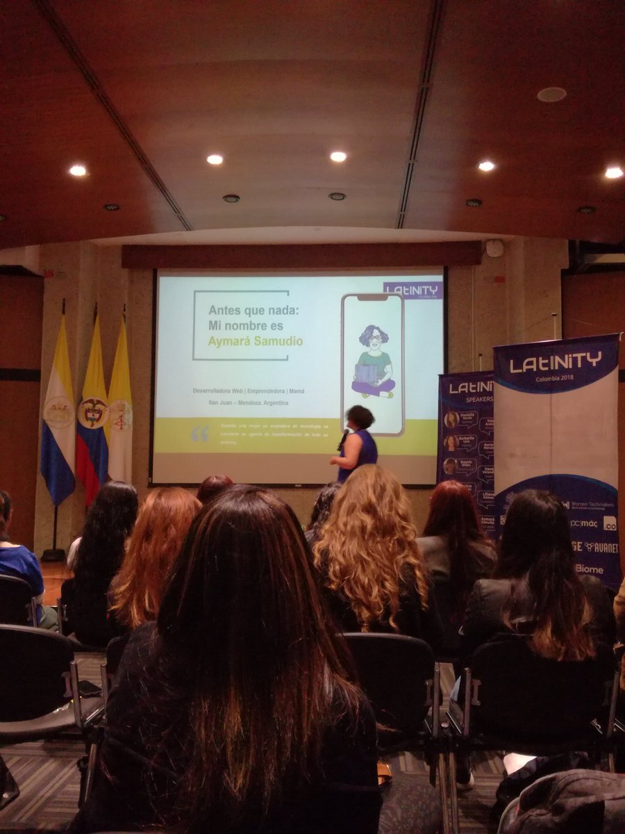 lasdesistemas's tweet photo. Atentxs a la charla de @_sapuru 🇦🇷
"Las otras" 💜👏
#LAtiNiTY2018 #LAtINiTYColombia https://t.co/a4gnnA0DMb