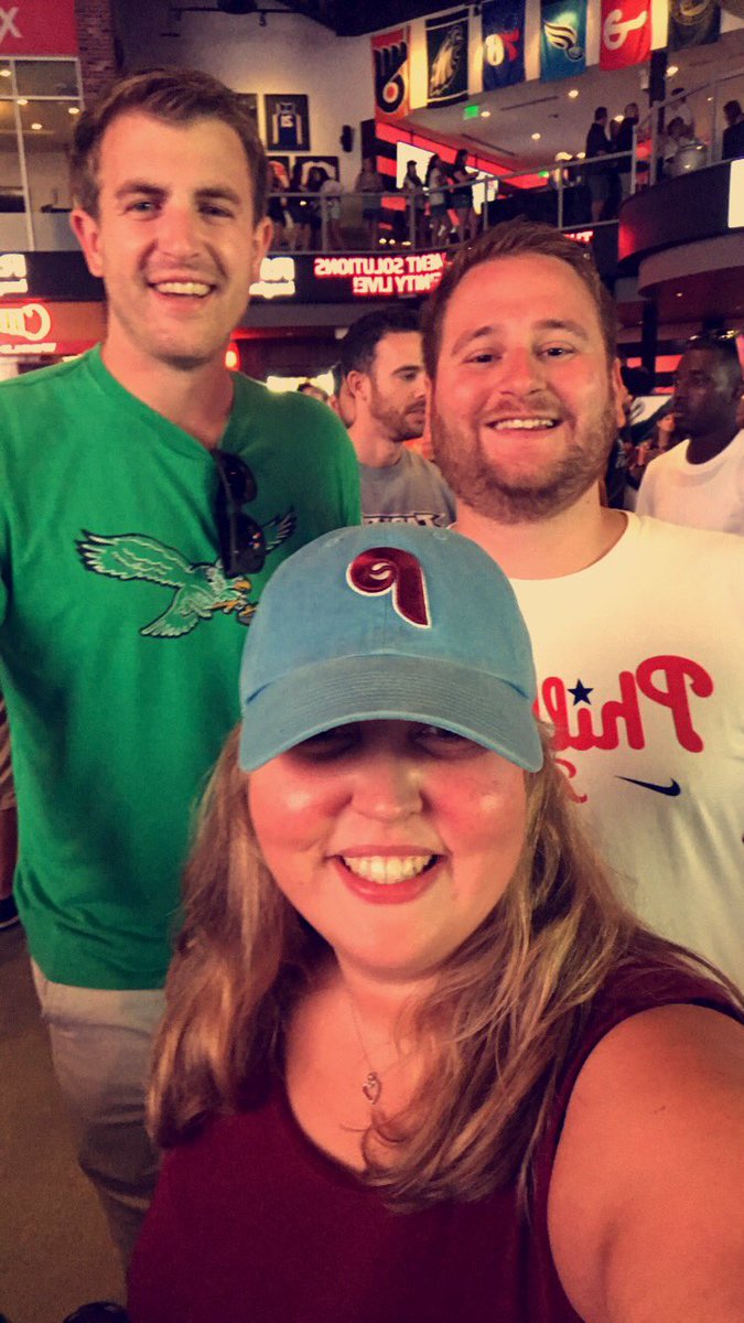 HAlexSchmid's tweet image. #975fanfest #LondonContest