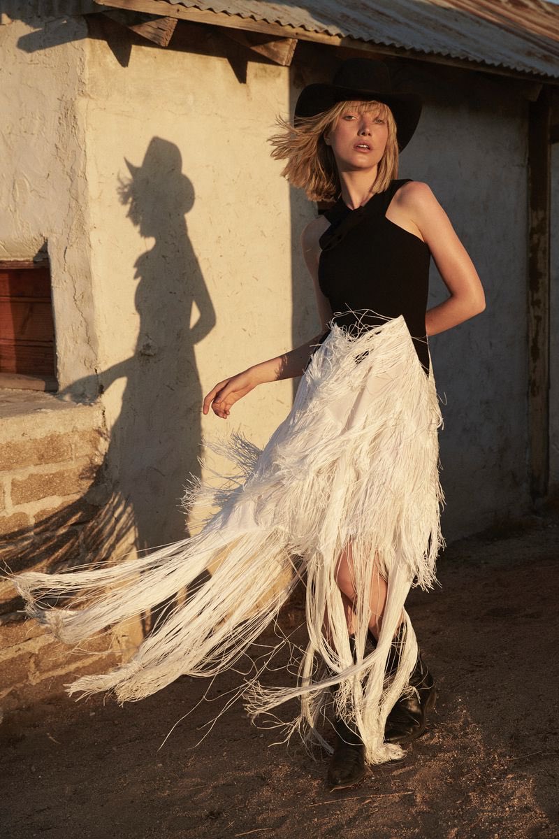 NewYorkModels's tweet image. GO WEST 🌵 #LouSchoof and @nilsschoof partner up for 'West Side Story' 📸 by #SylveColless for  #TheSeptemberIssue of @BAZAARAustralia 🇦🇺
#Schoofers #NYMMWomen #NYMMMen