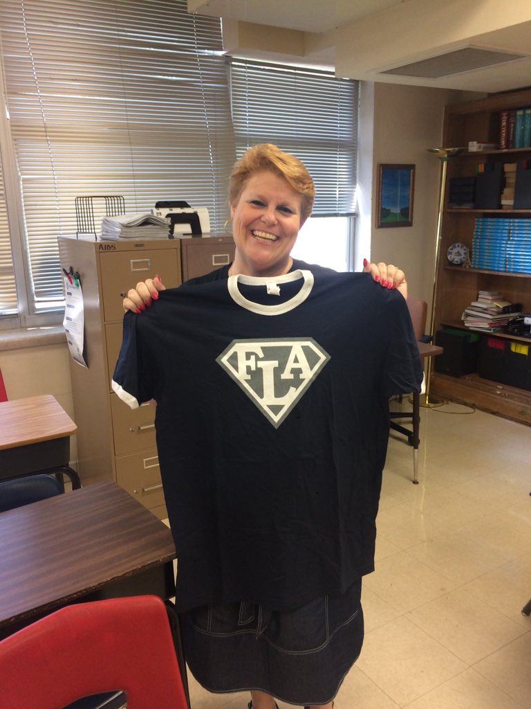 alexenderica75's tweet photo. @MarniKaner we couldn’t do PTA without you! Thanks for guiding us. You are #flamily #flaleads @LariLiner https://t.co/vpzQqT5nqY