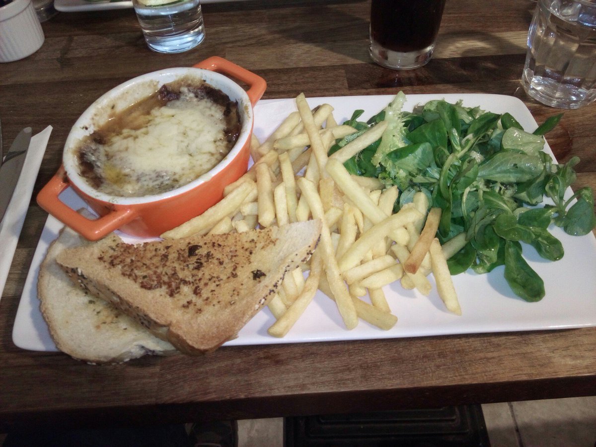 MrKyvin's tweet photo. I'm at The @County_Kitchen in Cheltenham, GLOS https://t.co/dzMhSNXj7E https://t.co/bay9F0uIjq