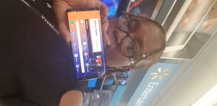 Turtlequeen76's tweet image. Come by store today and check out the new Galaxy note 9...... 3450 FM 1960 Houston TX