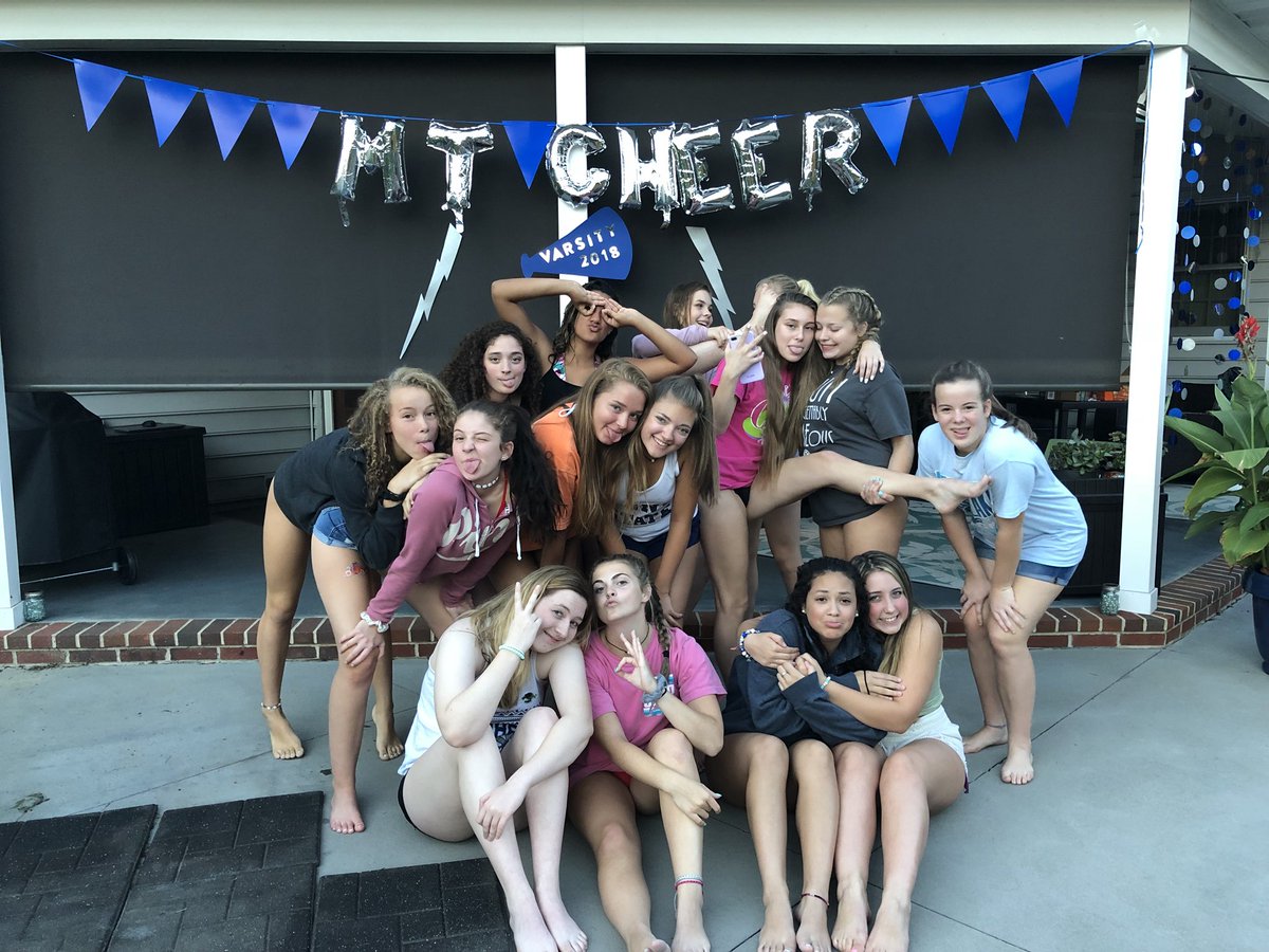 CheerTownship's tweet photo. Team bonding pool party to kick off our season #mtcheer #manheimtownship #varsity2018 https://t.co/AcWePplojl