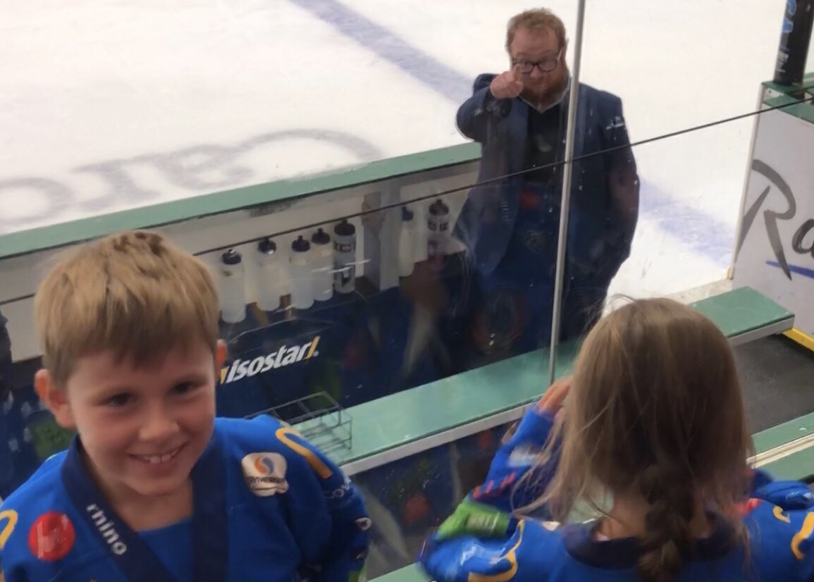sinsall's tweet image. First @covblazehockey pre-season game, loads of positives to take from the game. Kids super excited to see @Keeeeno88 who’s going to be a huge asset to the team and @covblazeacademy #icehockey #covblaze @bobihc