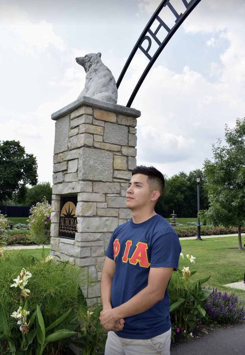 AUPhiotas's tweet photo. Meet the Undergrads 🦁📚👔:
Santiago “Don Luisito” Hernandez
Position: Secretary
Major: Criminal Justice and Spanish
Crossing Year: Spring 2018
#ΦΙΑ #ThetaLine #1 ΑΩ #SPSJ https://t.co/cErgdwvJJt