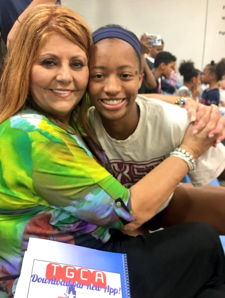 CoachFarney's tweet image. WHAT’S SPECIAL ABOUT A LADY EAGLE? One thing is that a Lady Eagle can juggle many things at a time &amp;amp; do them all extremely well.  Hailey Smith &amp;amp; Samari O’Brien are two of many who make great grades, play basketball at a high level, &amp;amp; hold down a job #It’sAboutPrioritizing #EFND💙