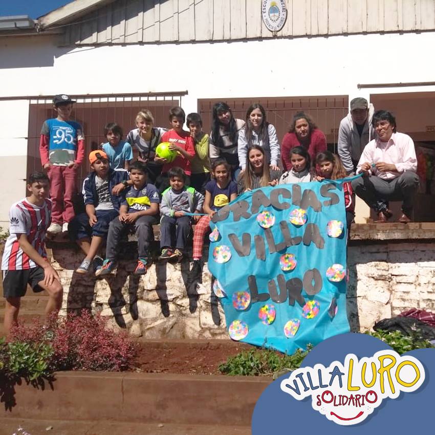 VLUROSOLIDARIO's tweet photo. ✳️Mirá acá las imágenes de nuestro último viaje a la Escuela N° 401 “Dra. Elvira Rawson de Dellepiane” (Wanda, Misiones) ✳️

#vls #ong #educacion #sinfinesdelucro #ahijados #viajes #voluntariado #misiones https://t.co/NKu9gMzIBT
