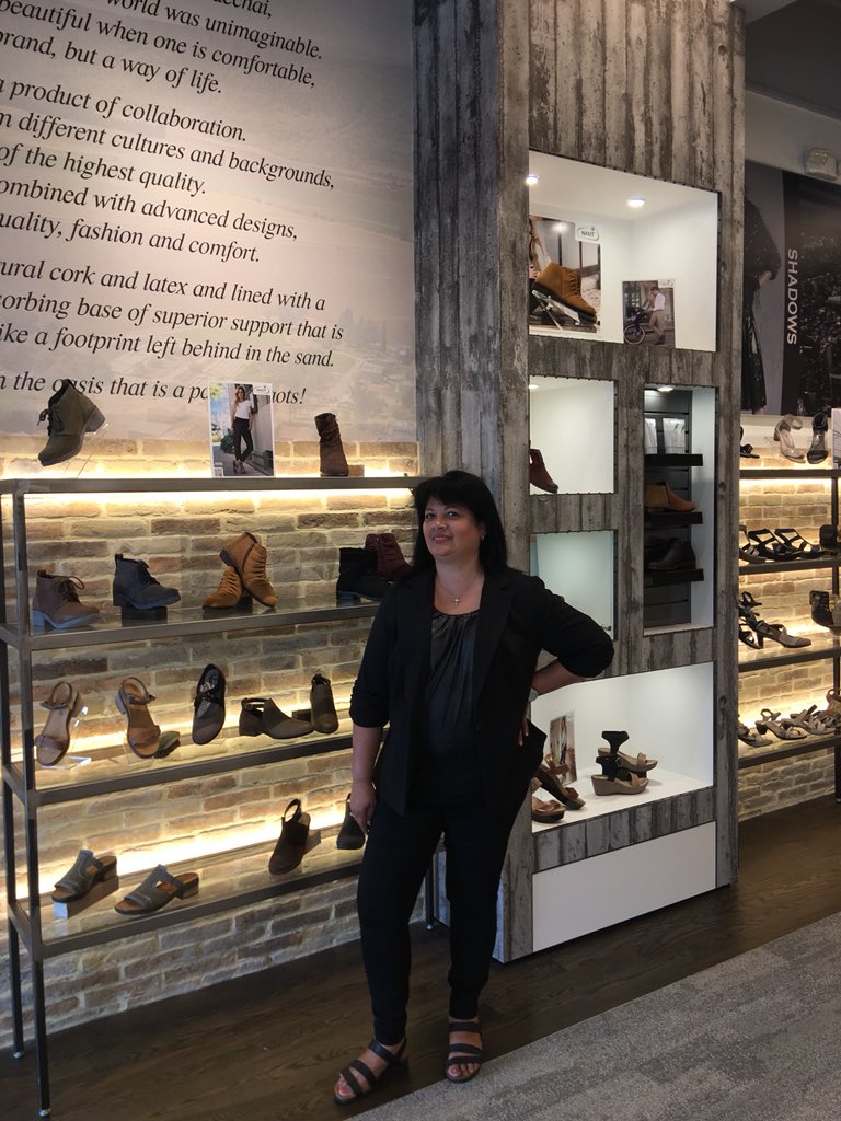 naot flagship store